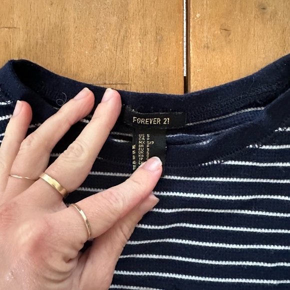 Waffle slightly cropped long sleeve t shirt - Picture 2 of 3